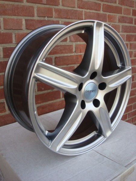 17'' Inch Dezent 5x110 7.0 J ET35 Naaf 65,1