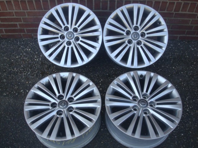 18 inch Origineel Opel Insignia Twin spoke velgenset 5x120