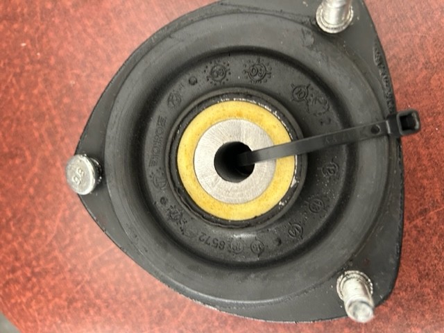 Shock absorbers mounts Lamborghini Urraco