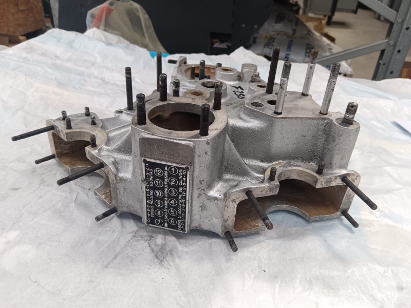 Timing cover Ferrari 250 F128E