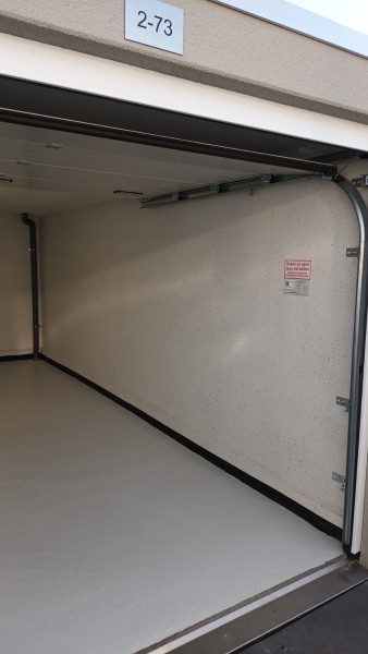 1 maand GRATIS Tiel nieuwe Garagebox/ Bedrijfsruimte/ Opslag