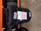 Ford Fietsa winterbanden set NIEUW 195/60R15 Plus tpms