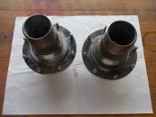 Front wheel hubs for Maserati Mistral