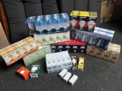 Allerlei gloeilampen, nieuw ! En ook PL lampen